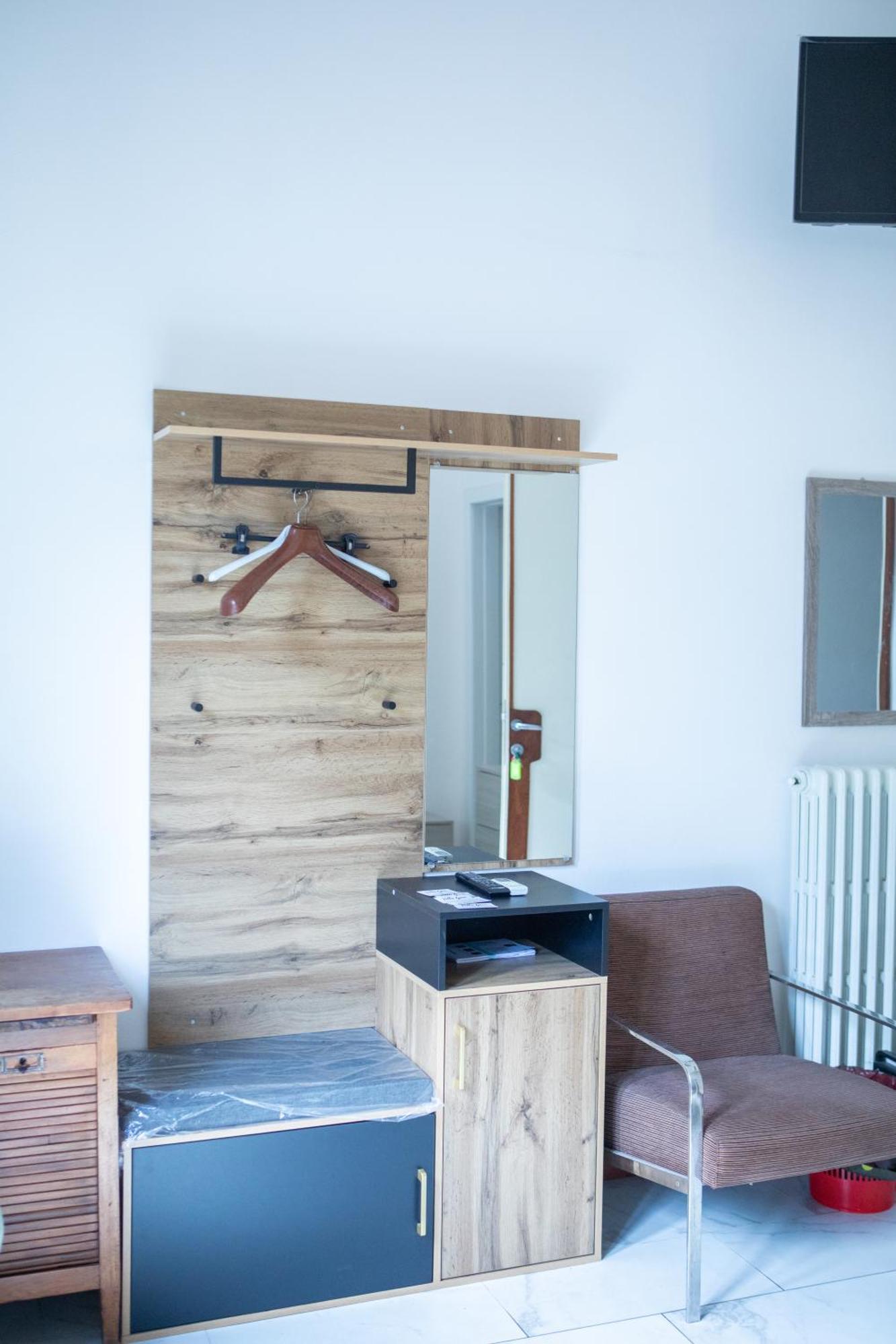 Villa Giove Rooms Prato  Exterior photo
